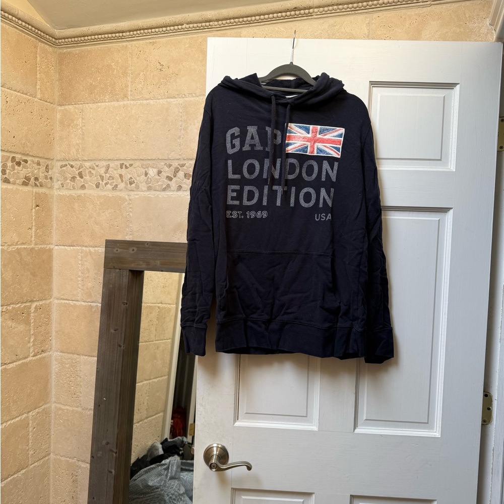 GAP London Men’s Hoodie with Union Jack Print